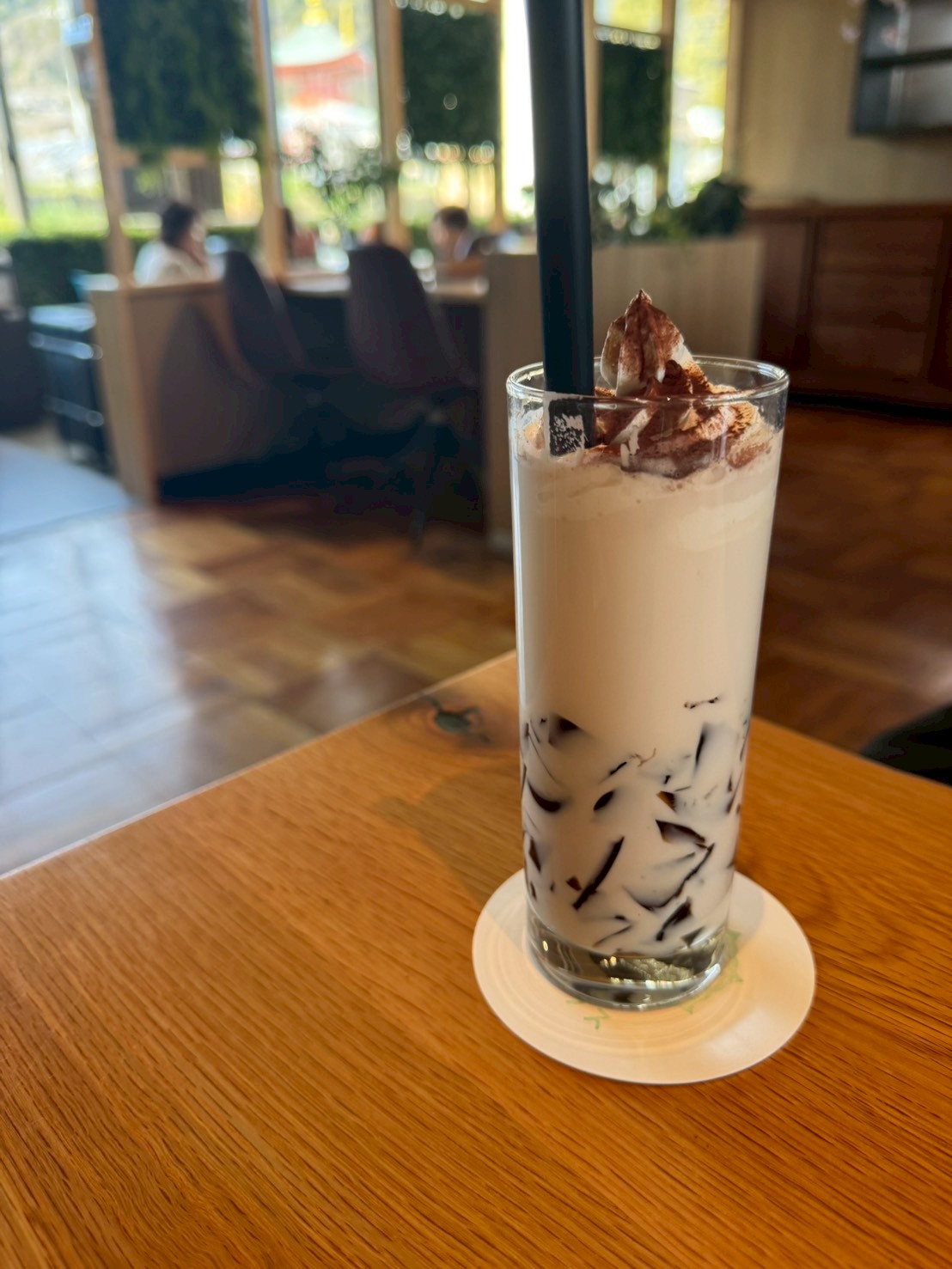 さの小テラスのアイスラテ