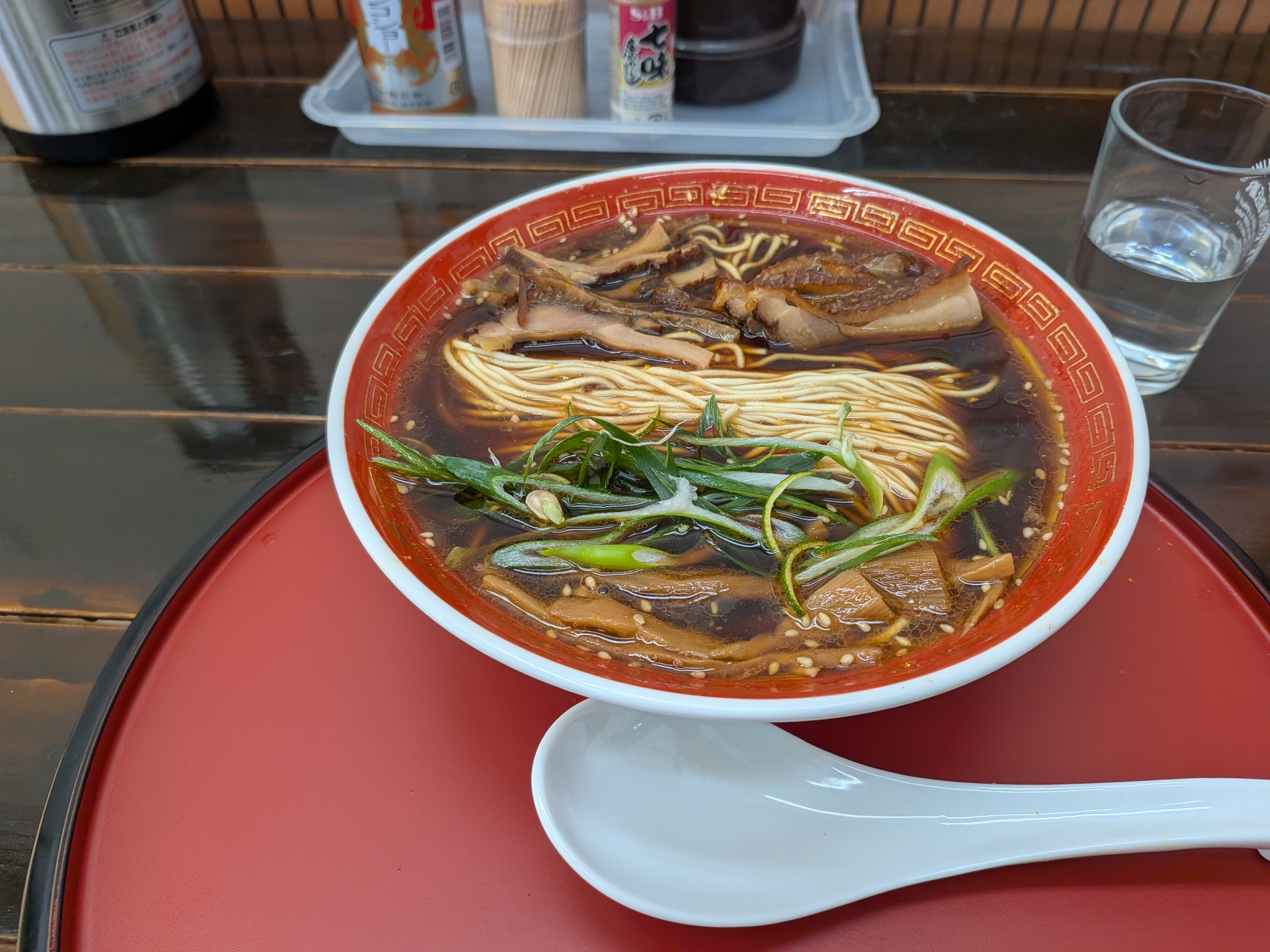 笠冈拉面（鸡叉烧酱油汤）