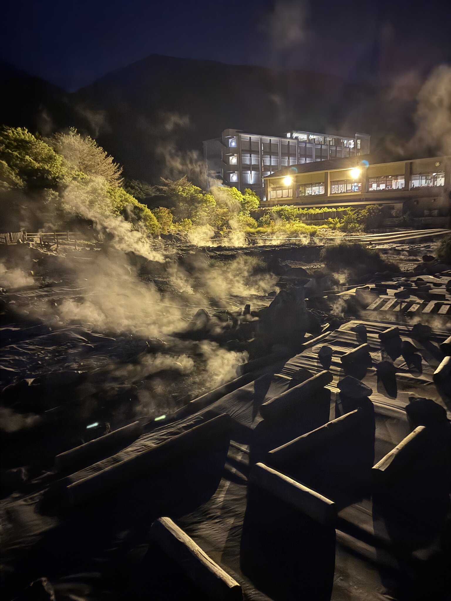 Unzen Hell at night